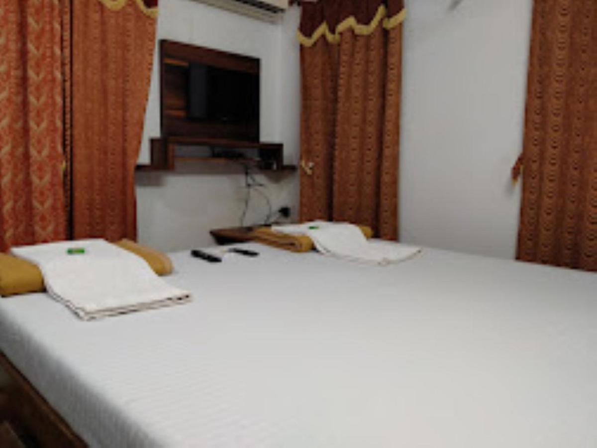 Blue Sea Beach Resort มัลวาน ภายนอก รูปภาพ